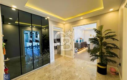 BEYLİKDÜZÜ ŞEHRİ BEYAZ SİTESİNDE SATILIK ULTRA LÜKS 4+1
