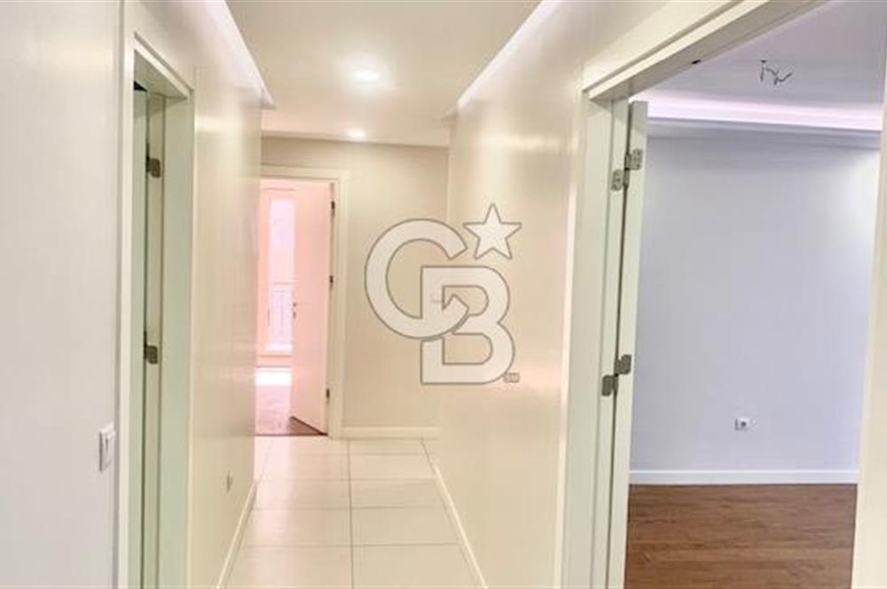 Bakırköy Yenimahallede Satılık Lüks 3+1 Site İçi Daire
