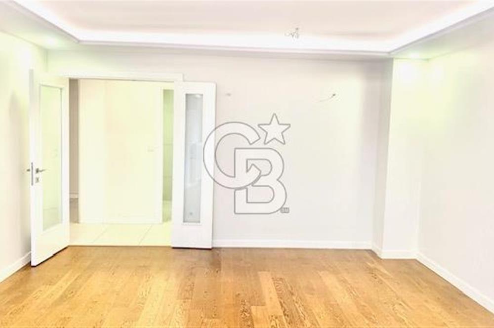 Bakırköy Yenimahallede Satılık Lüks 3+1 Site İçi Daire