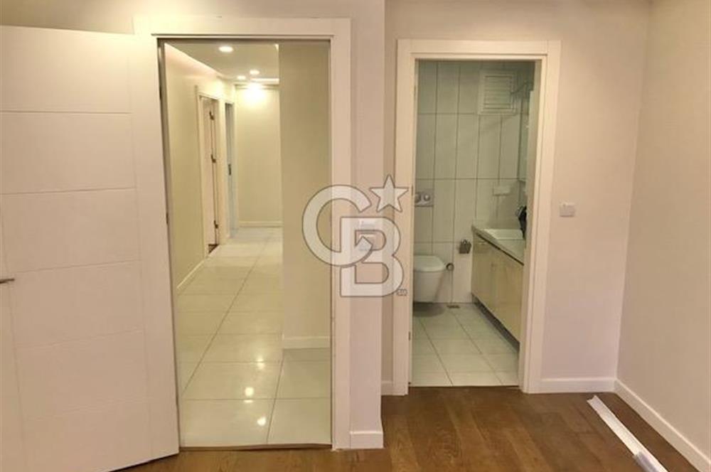 Bakırköy Yenimahallede Satılık Lüks 3+1 Site İçi Daire