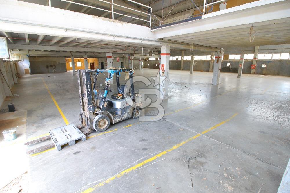 TORBALI YAZIBAŞINDA KÖŞE KONUMLU KİRALIK FABRİKA