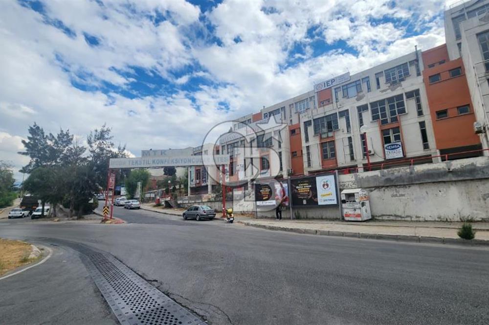 MTK SİTESİNDE 400 METREKARE KOMPLE SATILIK İŞYERİ