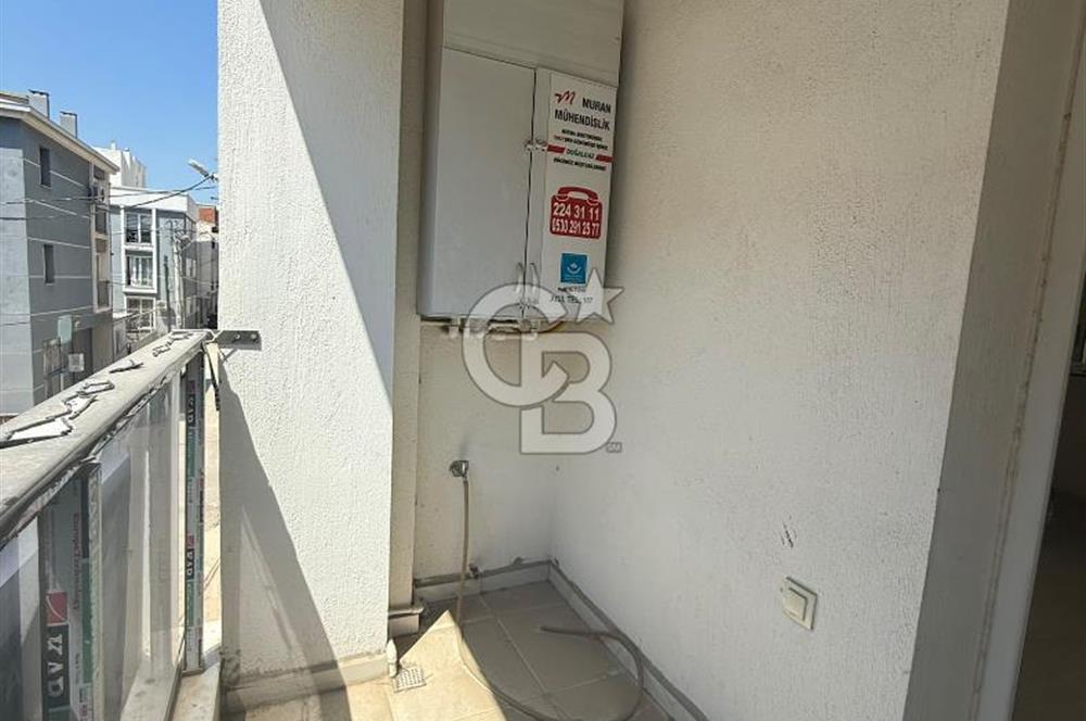 ÇİĞLİ BALATÇIK'TA ÜNİVERSİTEYE 1KM UZAKLIKTA KİRALIK 1+1 DAİRE