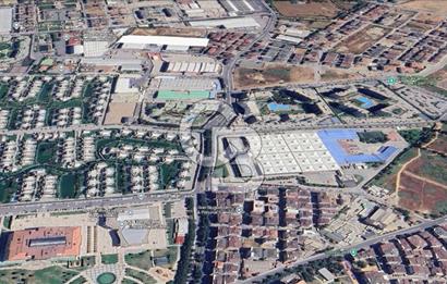 SAMANDIRA MERKEZDE 11.500 M² KAT KARŞILIĞI ARSA
