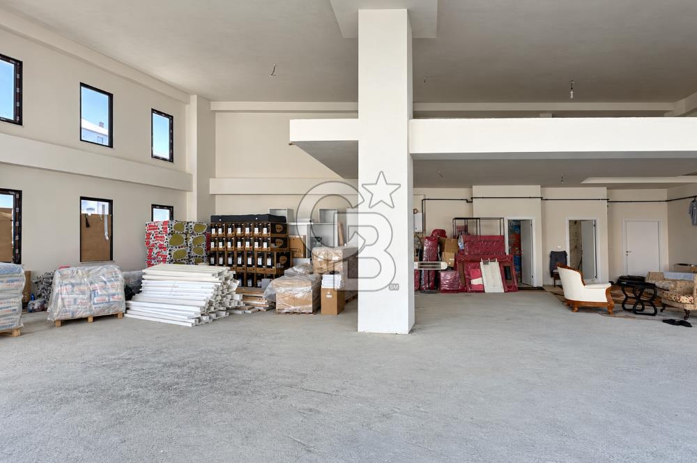 ATAŞEHİR-F.PAŞA / 3500 M2 İSKANLI VE 3 TON YÜK ASANSÖRLÜ PLAZA