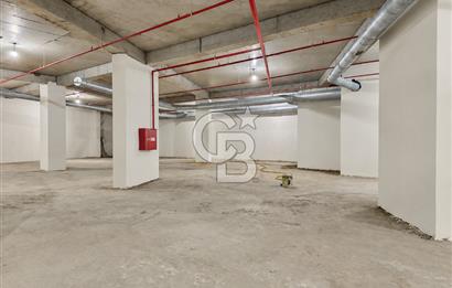 ATAŞEHİR-F.PAŞA / 860 M2 İSKANLI VE 3 TON YÜK ASANSÖRLÜ PLAZA