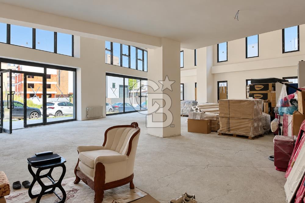 ATAŞEHİR-F.PAŞA / 3500 M2 İSKANLI VE 3 TON YÜK ASANSÖRLÜ PLAZA