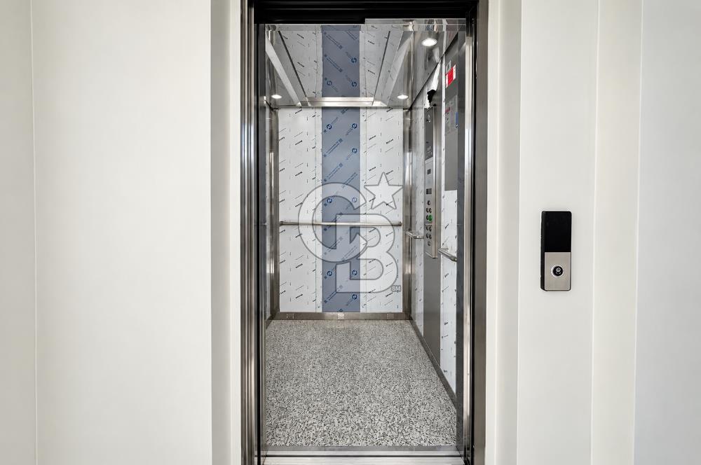 ATAŞEHİR-F.PAŞA / 860 M2 İSKANLI VE 3 TON YÜK ASANSÖRLÜ PLAZA