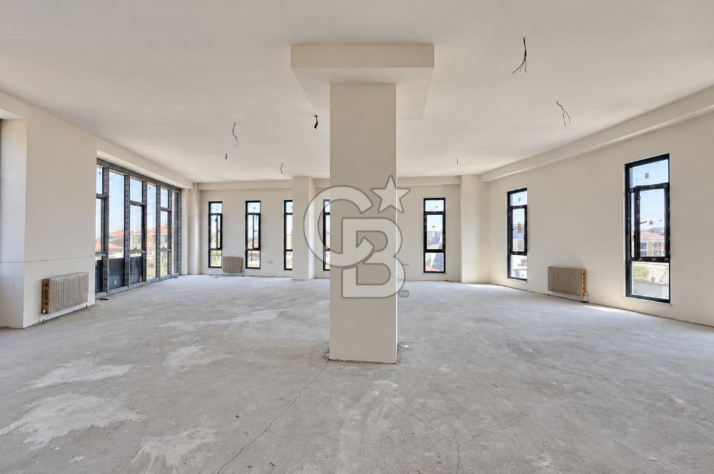 ATAŞEHİR-F.PAŞA / 3500 M2 İSKANLI VE 3 TON YÜK ASANSÖRLÜ PLAZA