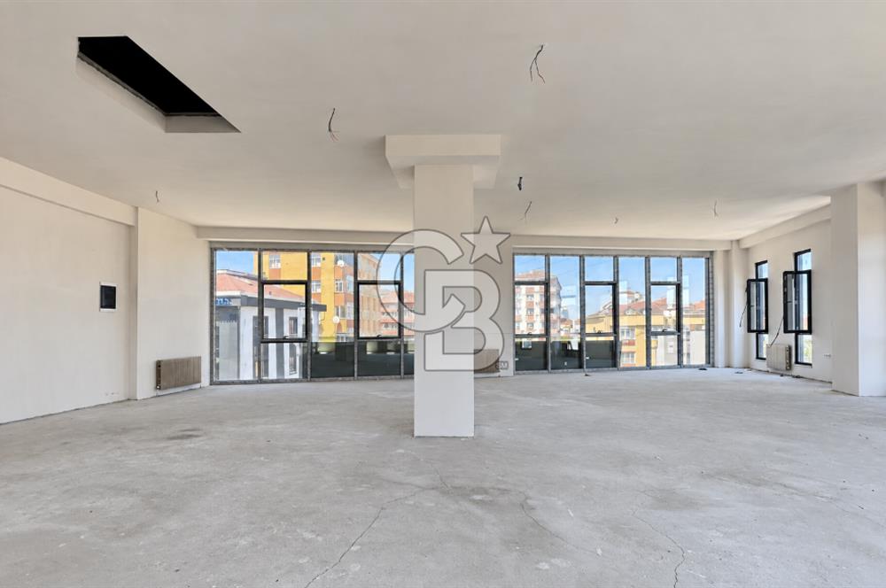 ATAŞEHİR-F.PAŞA / 3500 M2 İSKANLI VE 3 TON YÜK ASANSÖRLÜ PLAZA