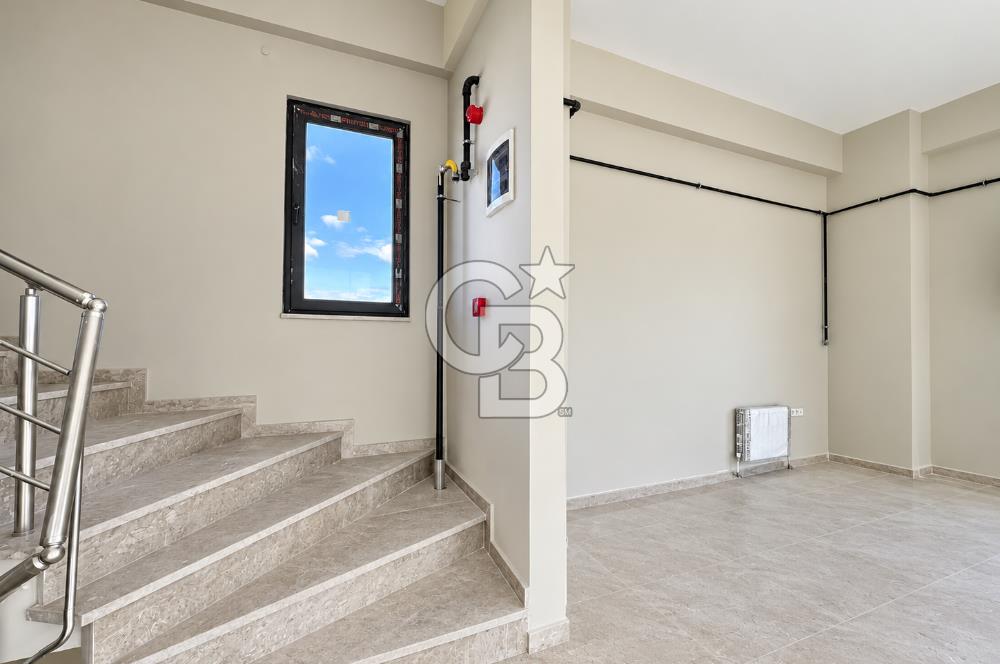 ATAŞEHİR-F.PAŞA / 860 M2 İSKANLI VE 3 TON YÜK ASANSÖRLÜ PLAZA