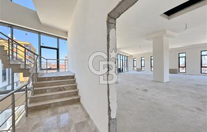 ATAŞEHİR-F.PAŞA / 3500 M2 İSKANLI VE 3 TON YÜK ASANSÖRLÜ PLAZA