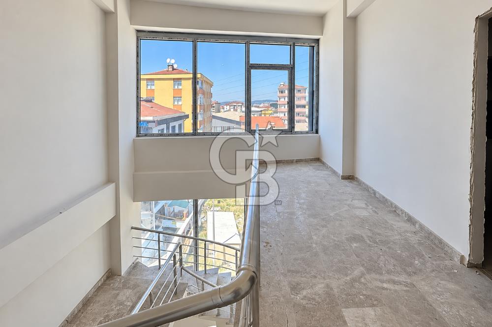 ATAŞEHİR-F.PAŞA / 3500 M2 İSKANLI VE 3 TON YÜK ASANSÖRLÜ PLAZA