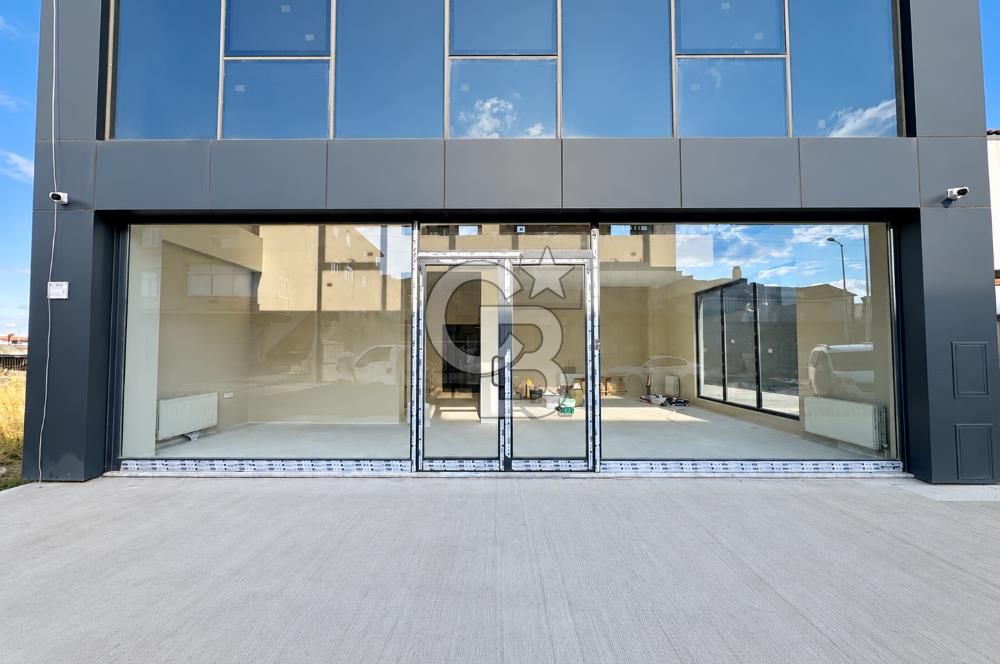 ATAŞEHİR-F.PAŞA / 860 M2 İSKANLI VE 3 TON YÜK ASANSÖRLÜ PLAZA