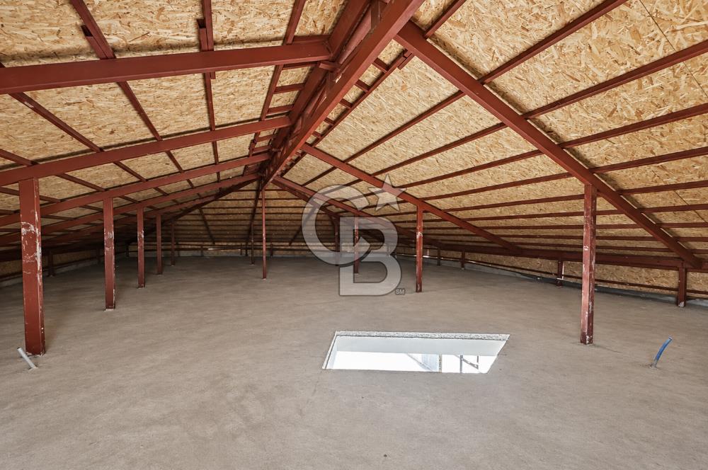 ATAŞEHİR-F.PAŞA / 3500 M2 İSKANLI VE 3 TON YÜK ASANSÖRLÜ PLAZA