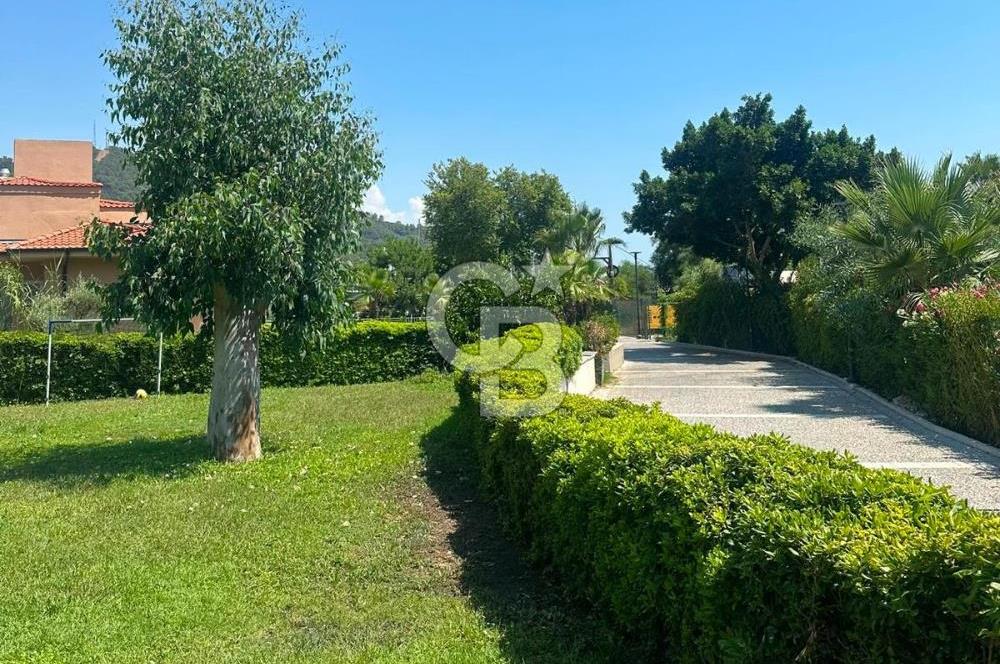 GÖCEK OPAL SİTESİNDE HAVUZLU, FERAH 190M2 DUBLEKS YAZLIK