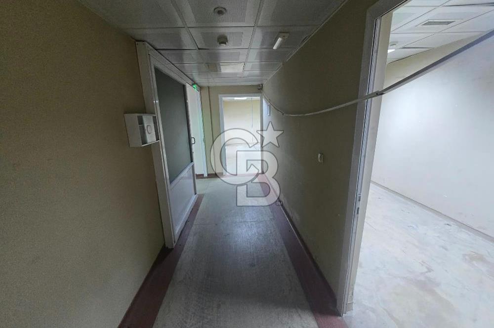 GERSAN SANAYİ SİTESNDE KÖŞE BAŞI 1900 M2 KAPALI ALANLI KÖŞE BİNA