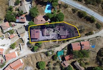 EZİNE ÜSKÜFÇÜ KÖYÜNDE BAHÇELİ SATILIK MÜSTAKİL EV - 1 - 375111