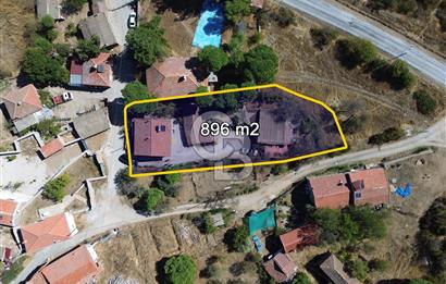 EZİNE ÜSKÜFÇÜ KÖYÜNDE BAHÇELİ SATILIK MÜSTAKİL EV