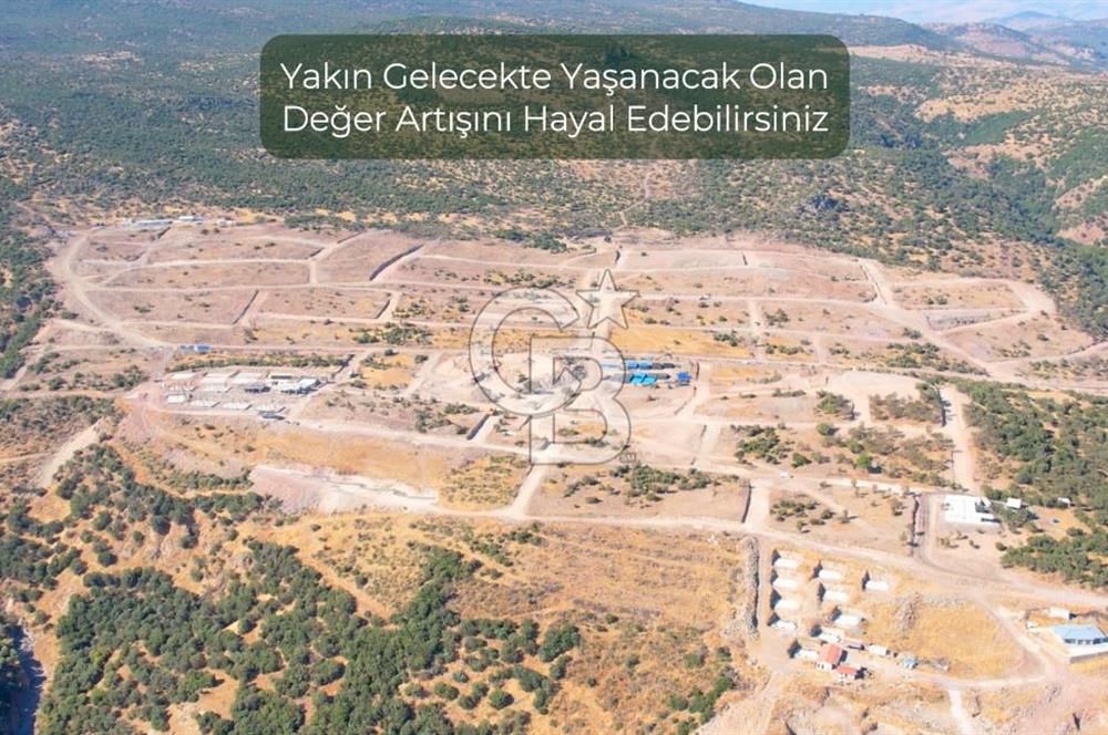 Çandarlı Folkart'a Sınır 311M² İmarlı Arsa + 601M² Tarla Hissesi