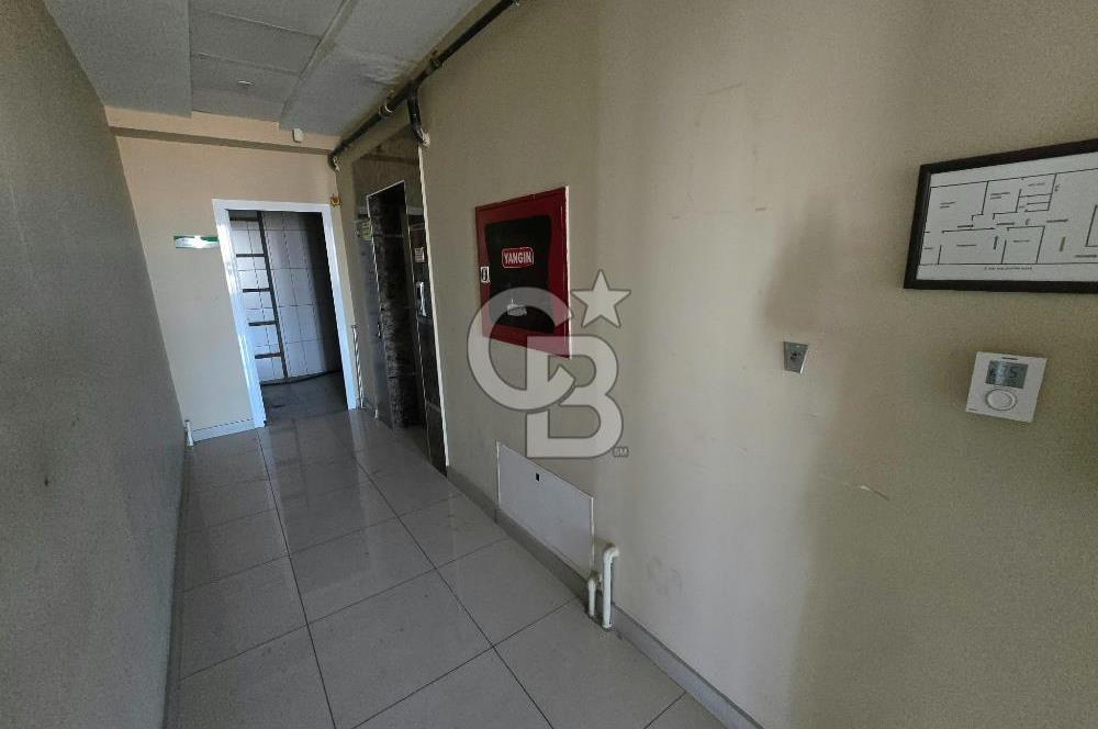 GERSAN SANAYİ SİTESNDE KÖŞE BAŞI 1900 M2 KAPALI ALANLI KÖŞE BİNA