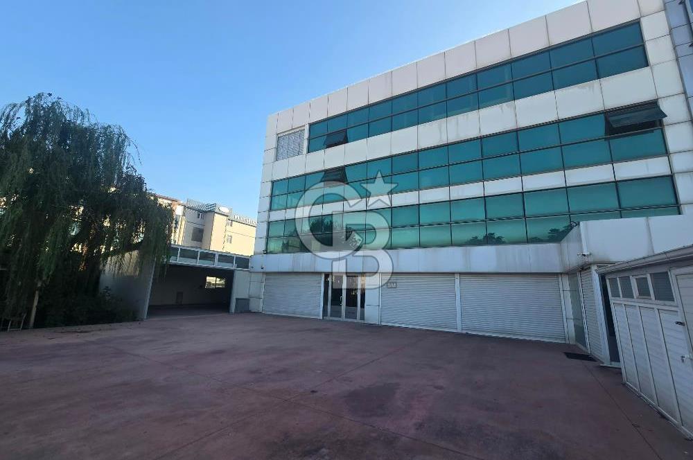 GERSAN SANAYİ SİTESNDE KÖŞE BAŞI 1900 M2 KAPALI ALANLI KÖŞE BİNA
