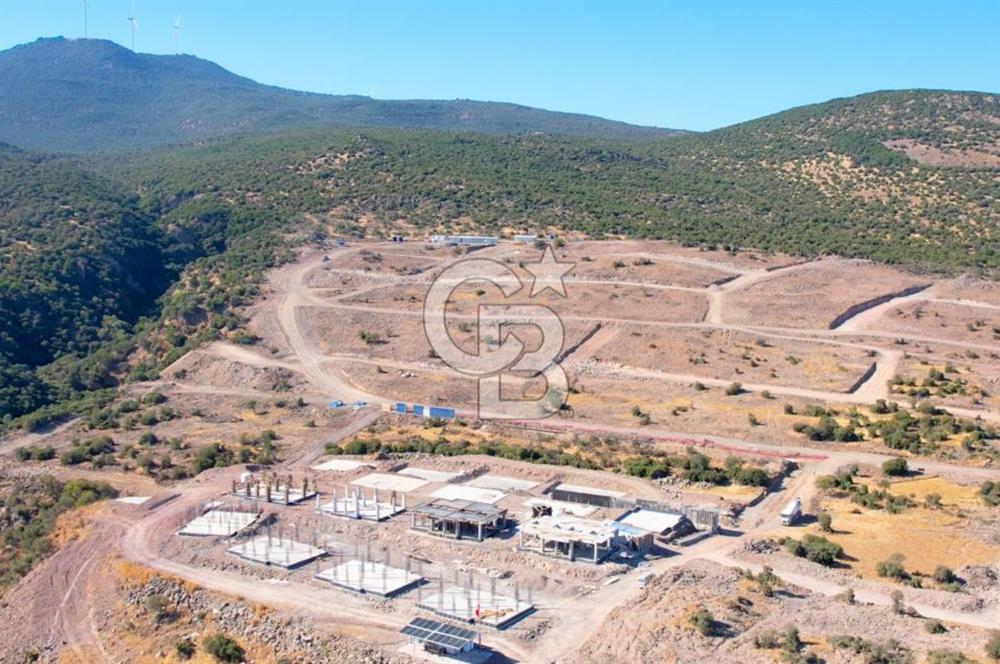 Çandarlı Folkart'a Sınır 311M² İmarlı Arsa + 601M² Tarla Hissesi