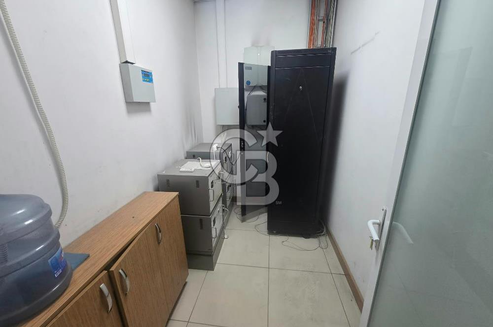 GERSAN SANAYİ SİTESNDE KÖŞE BAŞI 1900 M2 KAPALI ALANLI KÖŞE BİNA