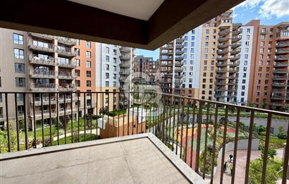 FİNANS ŞEHİR MERKEZİNDE SİNPAŞ KORU AURA SİTESİNDE PEYZAJ MANZARALI 3+1