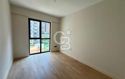 FİNANS ŞEHİR MERKEZİNDE SİNPAŞ KORU AURA SİTESİNDE PEYZAJ MANZARALI 3+1