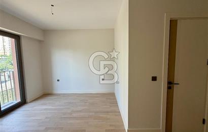 FİNANS ŞEHİR MERKEZİNDE SİNPAŞ KORU AURA SİTESİNDE PEYZAJ MANZARALI 3+1