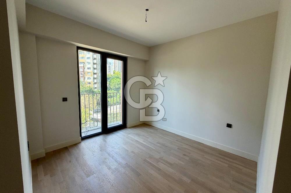 FİNANS ŞEHİR MERKEZİNDE SİNPAŞ KORU AURA SİTESİNDE PEYZAJ MANZARALI 3+1