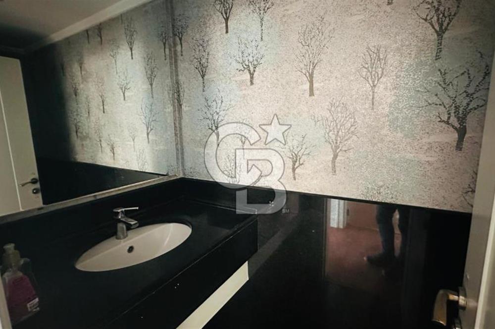 KABATAŞ, SETÜSTÜ'NDE DENİZ MANZARALI OFİS DAİRESİ