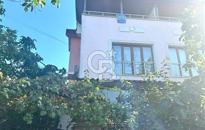 BAŞİSKELE KORFEZ MAH DENİZ MANZARALI 2+1 FULL EŞYALI DAİRE