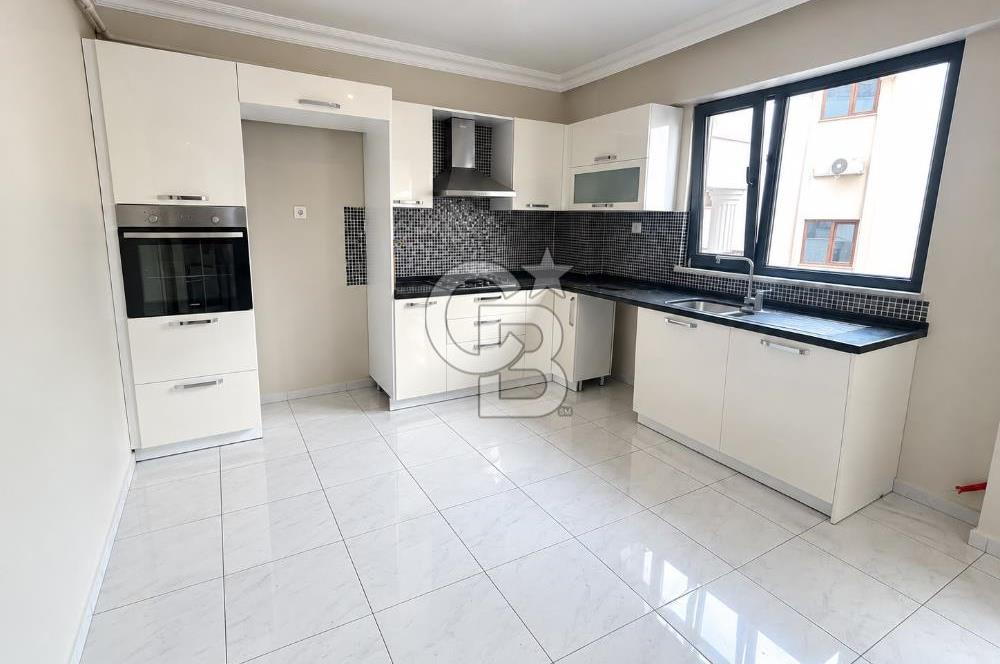 BEYAZ SARAYLAR SİTESİNDE 3+1 DAİRE