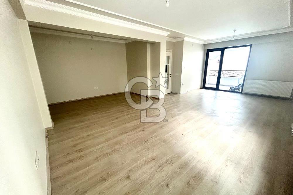 BEYAZ SARAYLAR SİTESİNDE 3+1 DAİRE