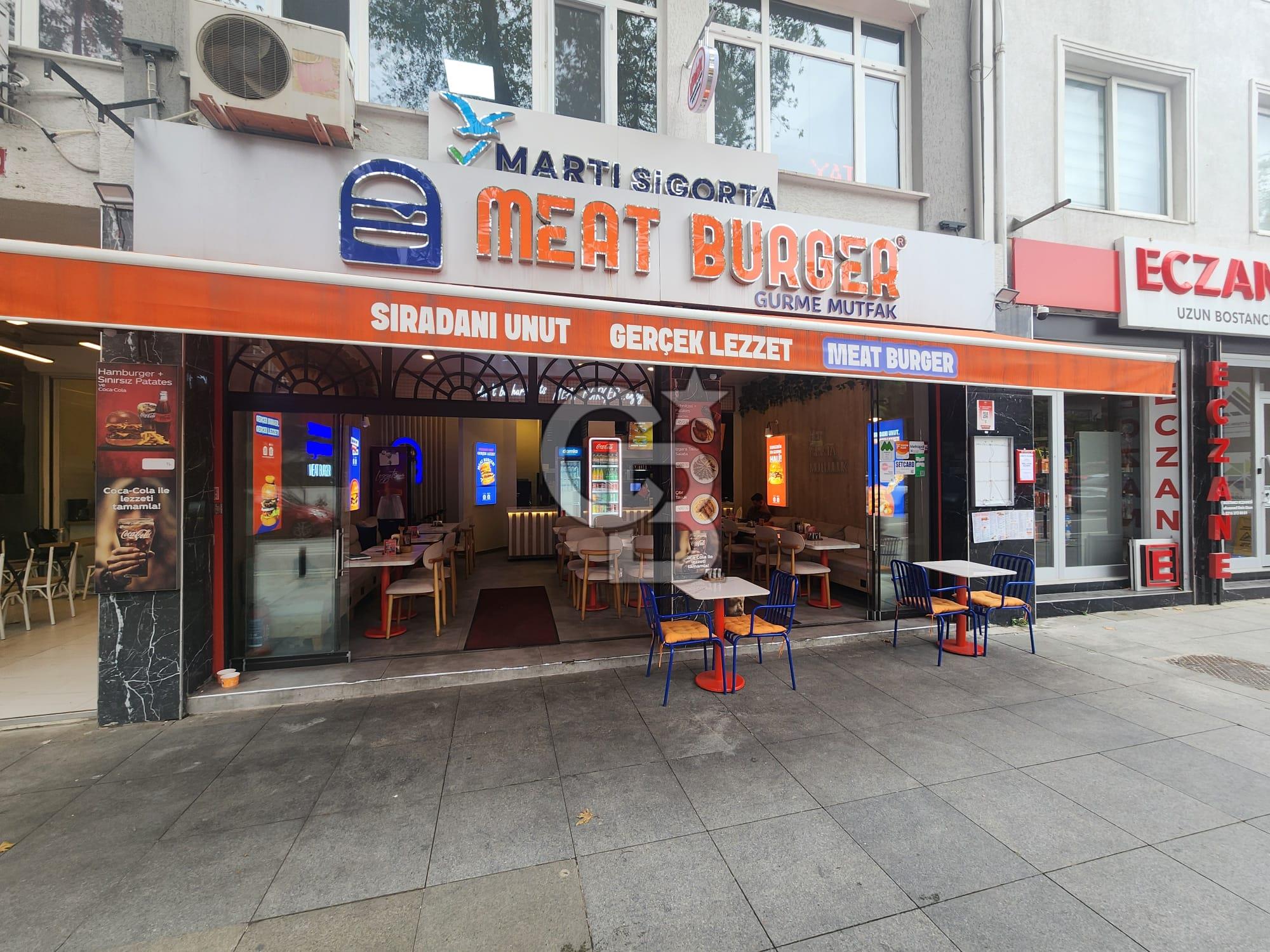 BOSTANCININ EN HAREKETLİ YERİNDE MARKA DEĞERİ OLAN HAMBURGERCİ
