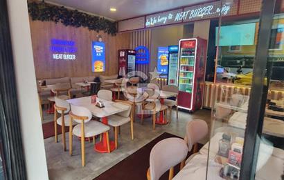 BOSTANCININ EN HAREKETLİ YERİNDE MARKA DEĞERİ OLAN HAMBURGERCİ