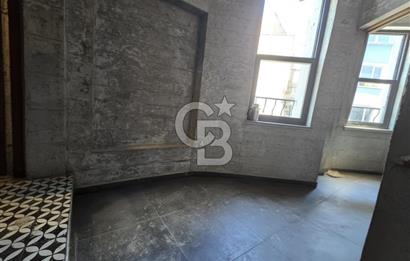 FIRSAT - BEŞİKTAŞ ÇARŞIDA -5 KATLI - YÜKSEK CİROLU DEVREN TEKEL & İŞLETME