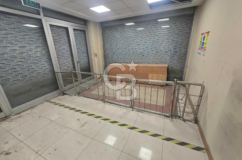 GERSAN SANAYİ SİTESNDE KÖŞE BAŞI 1900 M2 KAPALI ALANLI KÖŞE BİNA