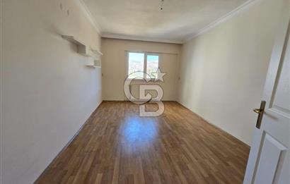 İzmir Çiğli Ataşehir'de Kiralık Geniş 3+1 Daire
