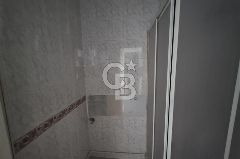 Aşağıeğlence Gen. Tevfik Sağlam Cad. 3+1 katta Boş Kiralık Daire