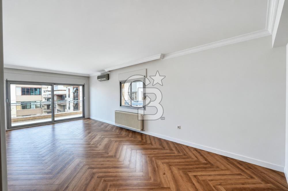 BOSTANLININ  EN NEZİH LOKASYONUNDA KOMPLE YENİLENMİŞ 3+1 SATILIK DAİRE  