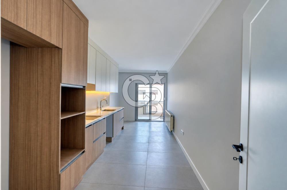 BOSTANLININ  EN NEZİH LOKASYONUNDA KOMPLE YENİLENMİŞ 3+1 SATILIK DAİRE  