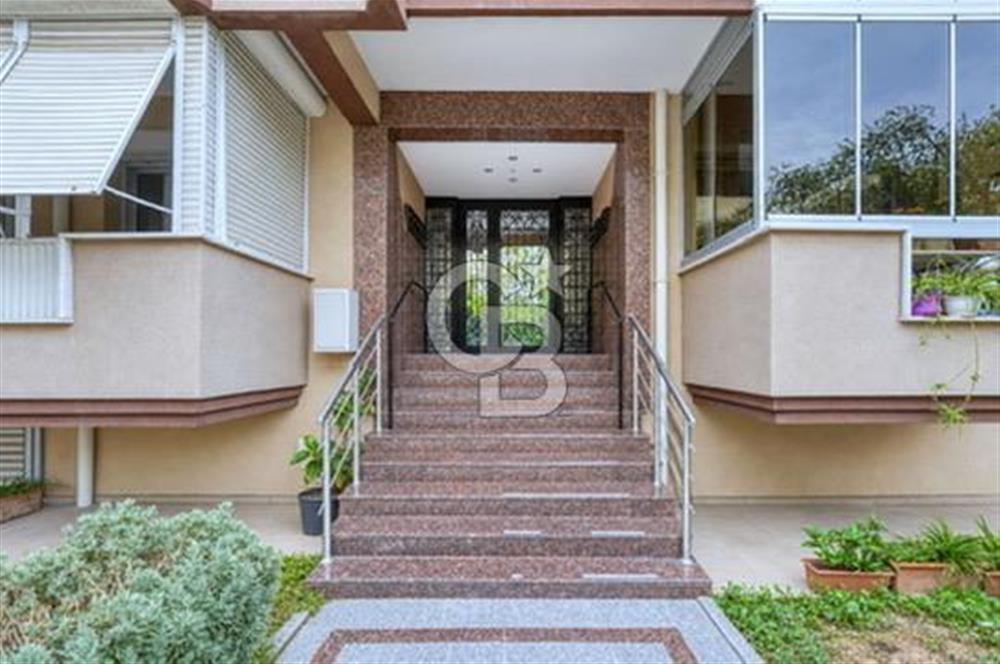 BOSTANLININ  EN NEZİH LOKASYONUNDA KOMPLE YENİLENMİŞ 3+1 SATILIK DAİRE  