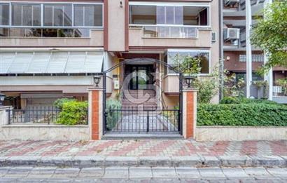 BOSTANLININ  EN NEZİH LOKASYONUNDA KOMPLE YENİLENMİŞ 3+1 SATILIK DAİRE  
