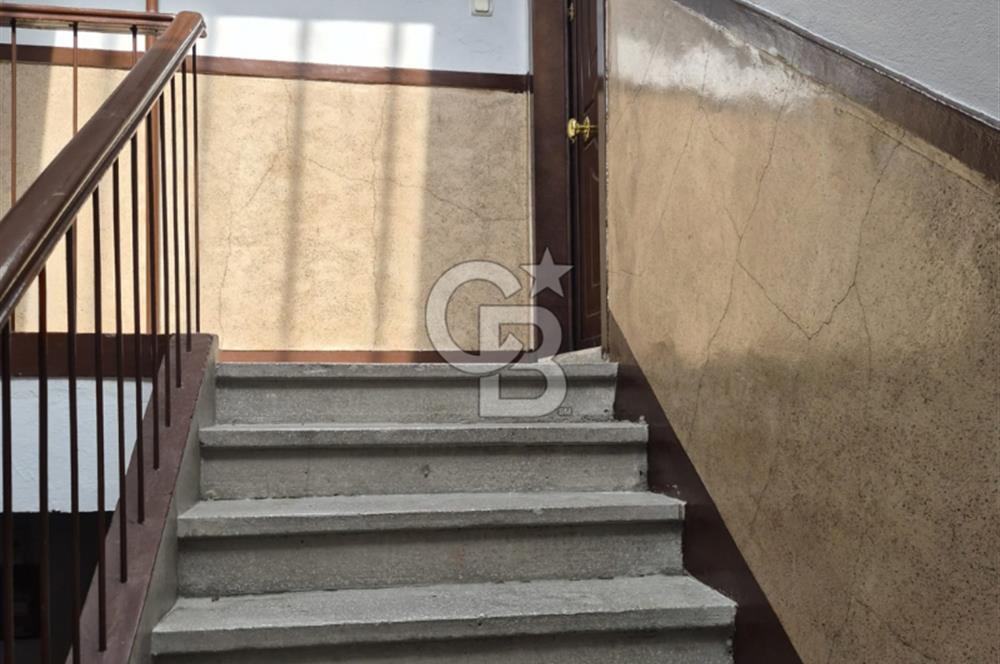 Aşağıeğlence Gen. Tevfik Sağlam Cad. 3+1 katta Boş Kiralık Daire