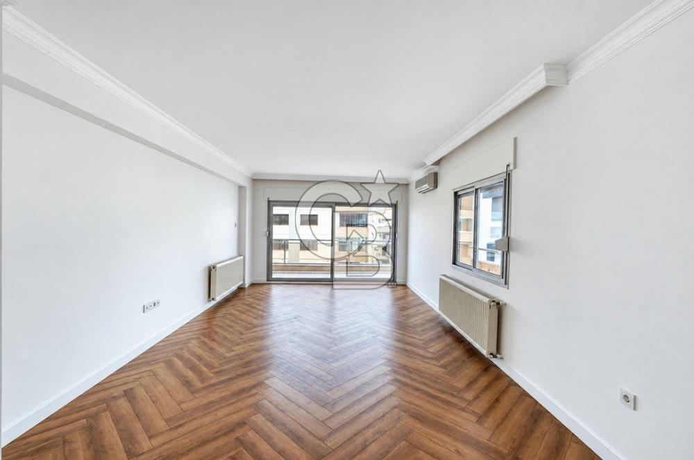 BOSTANLININ  EN NEZİH LOKASYONUNDA KOMPLE YENİLENMİŞ 3+1 SATILIK DAİRE  