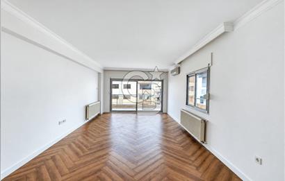 BOSTANLININ  EN NEZİH LOKASYONUNDA KOMPLE YENİLENMİŞ 3+1 SATILIK DAİRE  