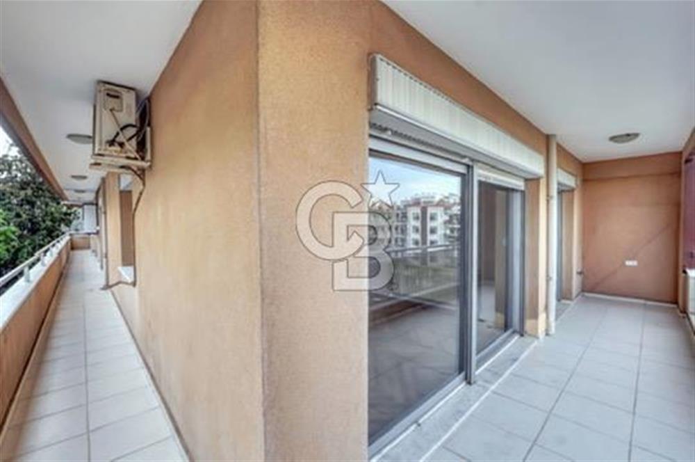 BOSTANLININ  EN NEZİH LOKASYONUNDA KOMPLE YENİLENMİŞ 3+1 SATILIK DAİRE  